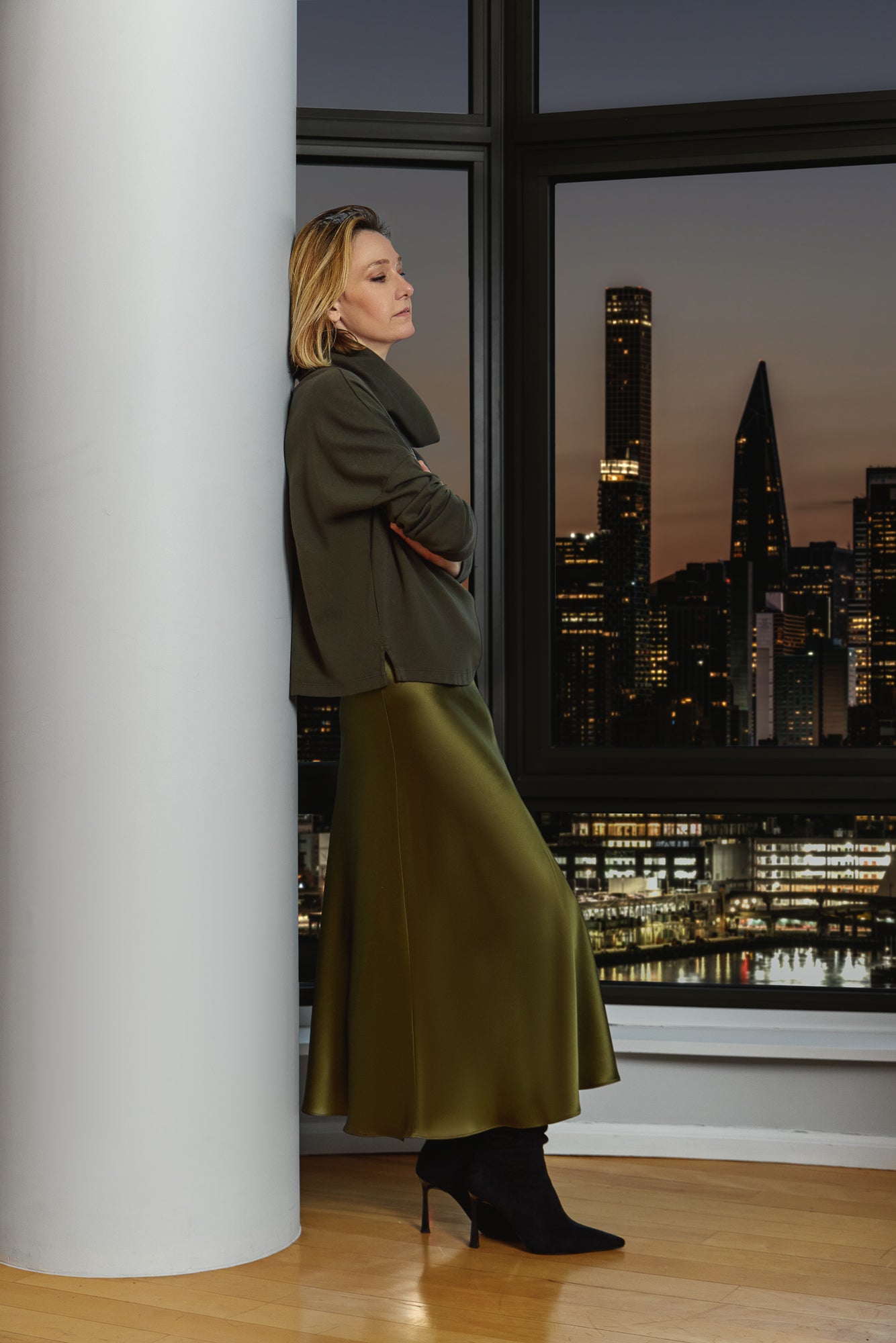 OVERSIZED RELAXED TURTLE NECK - GREENE