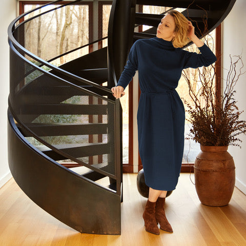 COZY HIGH NECK DRESS W/ POCKETS AND BELT - SAPPHIRE