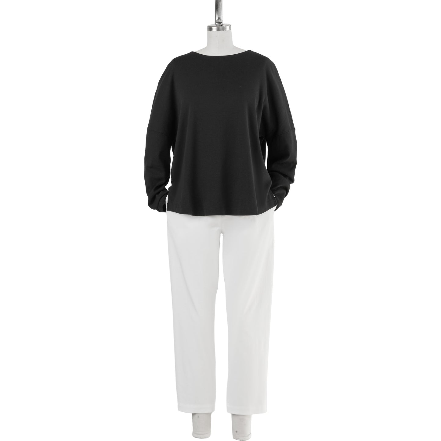 OVERSIZED CROPPED PULLOVER - BLACK