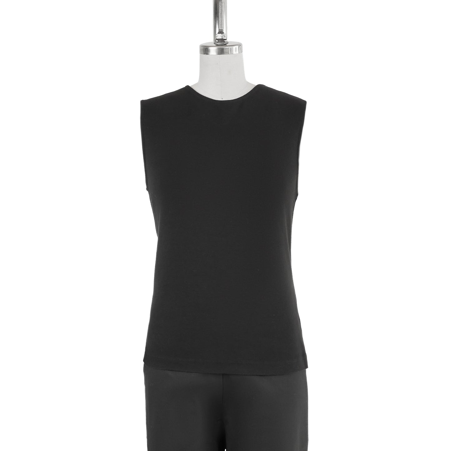 SLEEVELESS TOP - BLACK