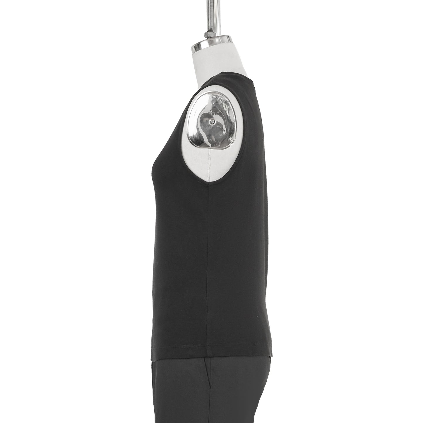 SLEEVELESS TOP - BLACK
